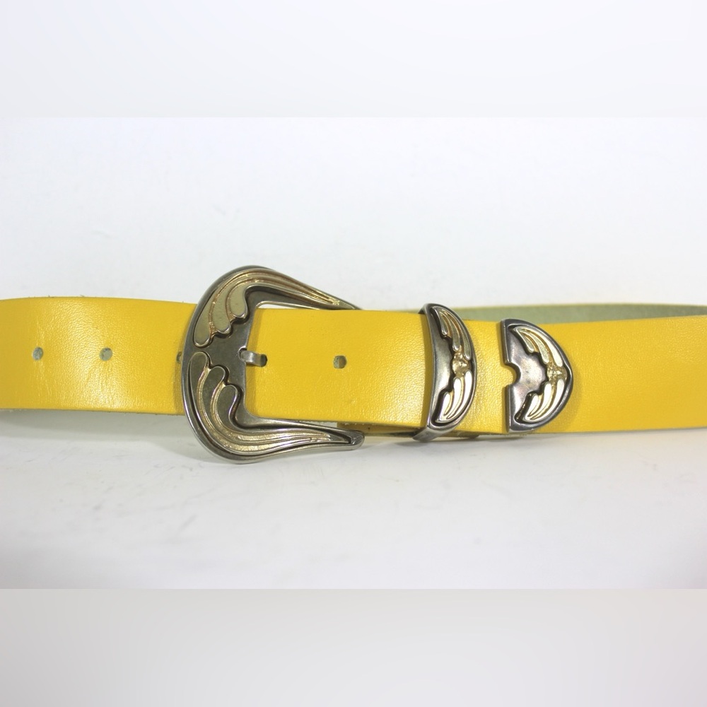 1980’s Lemon Yellow Genuine Leather Belt Small S Vintage Madein Canada Wide Gold